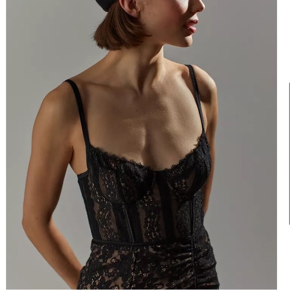 Gorgeous Lace Bustier Maxi Dress, size M - Picture 4 of 14